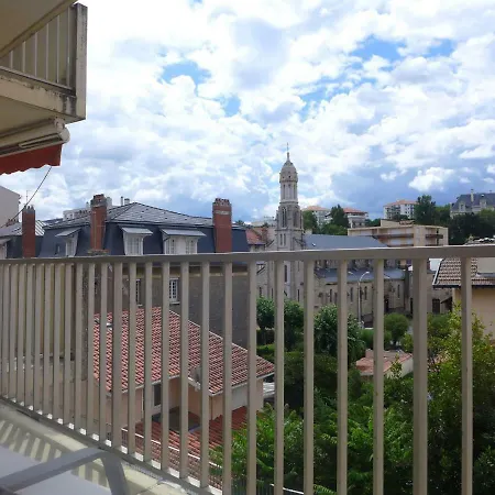 Colisae Apartment